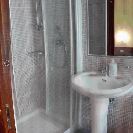 Bed and Breakfast Le Terrazze Del Vaticano Rom Zimmer foto